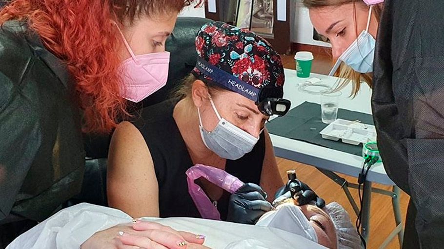 maribel ruiz permanent makeup micropigmentación malaga grande